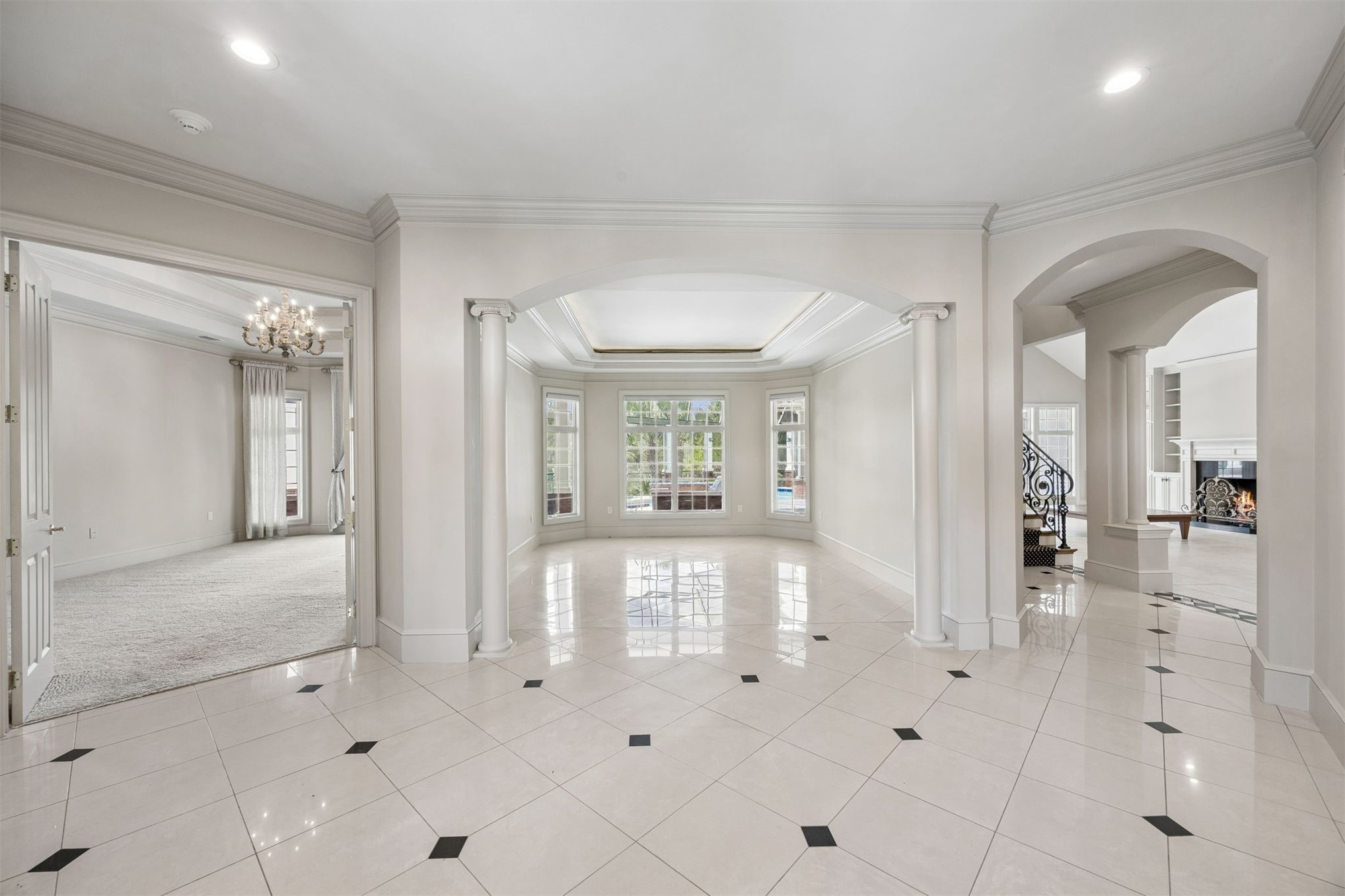 2 JUNIPER COURT