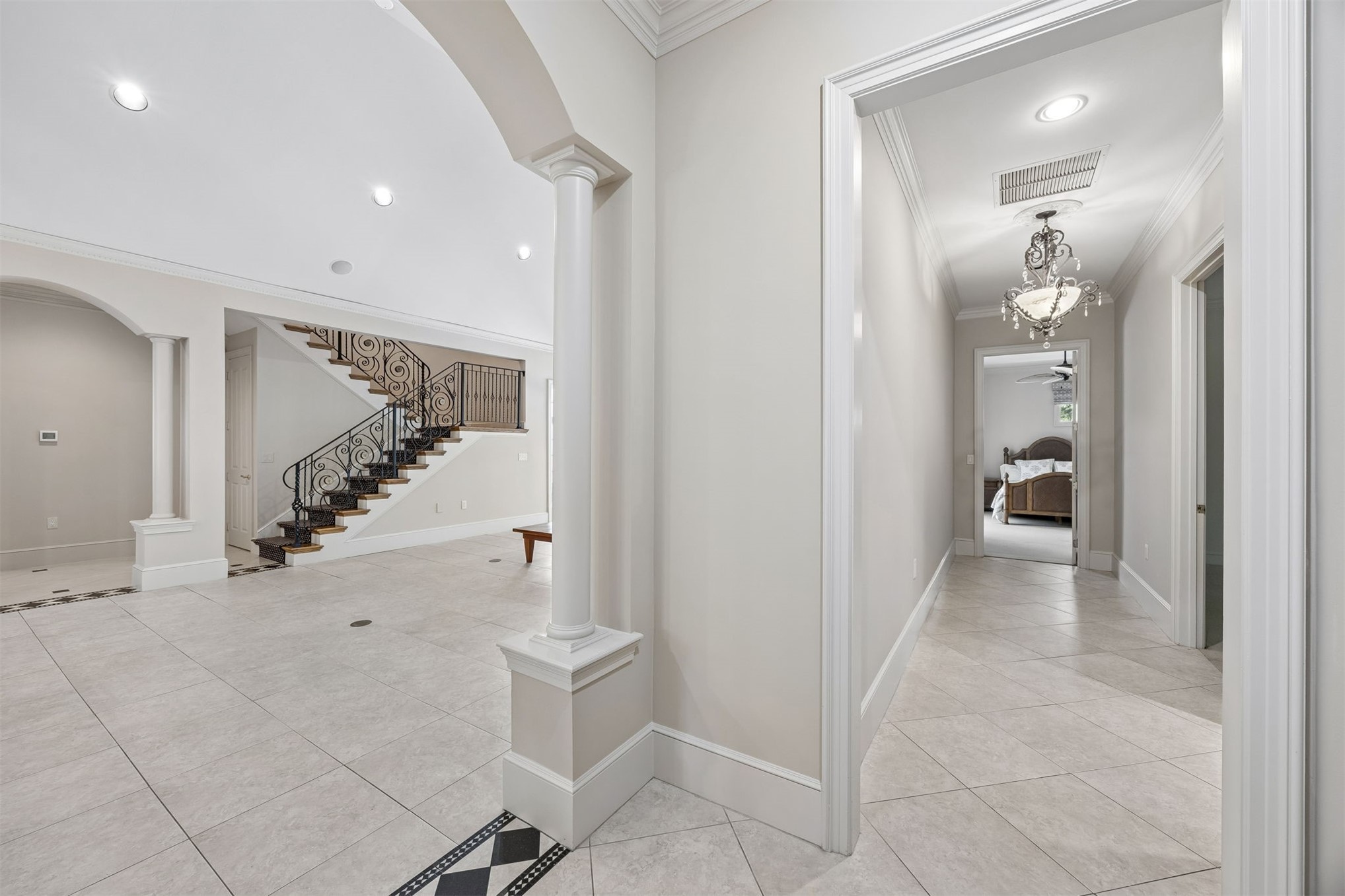 2 JUNIPER COURT