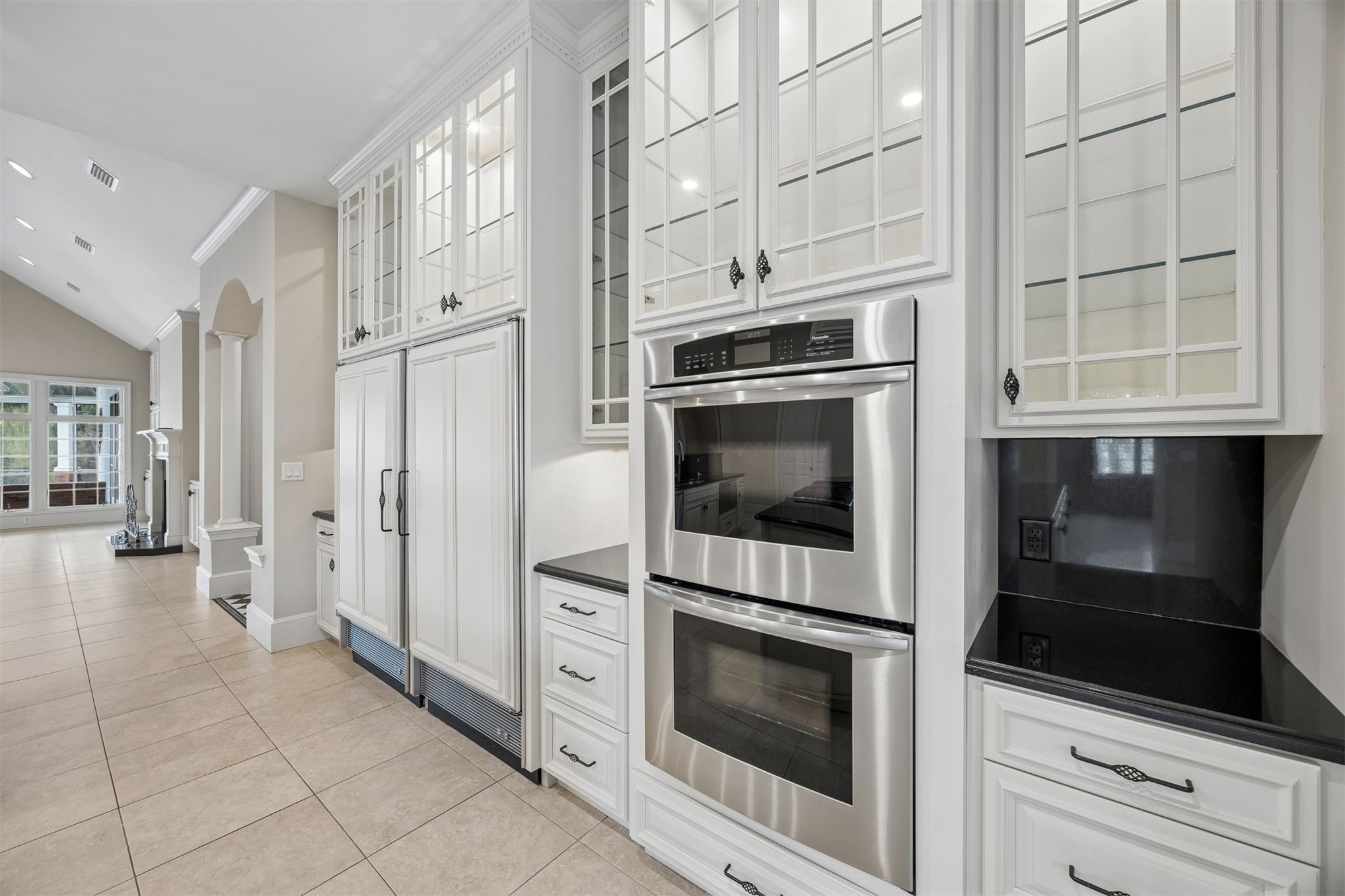 2 JUNIPER COURT