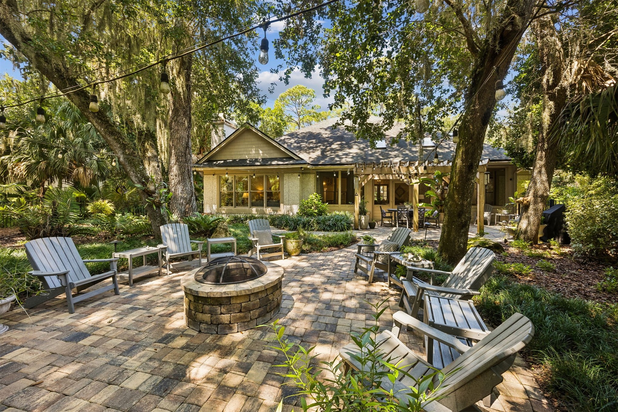 115 SEA MARSH ROAD