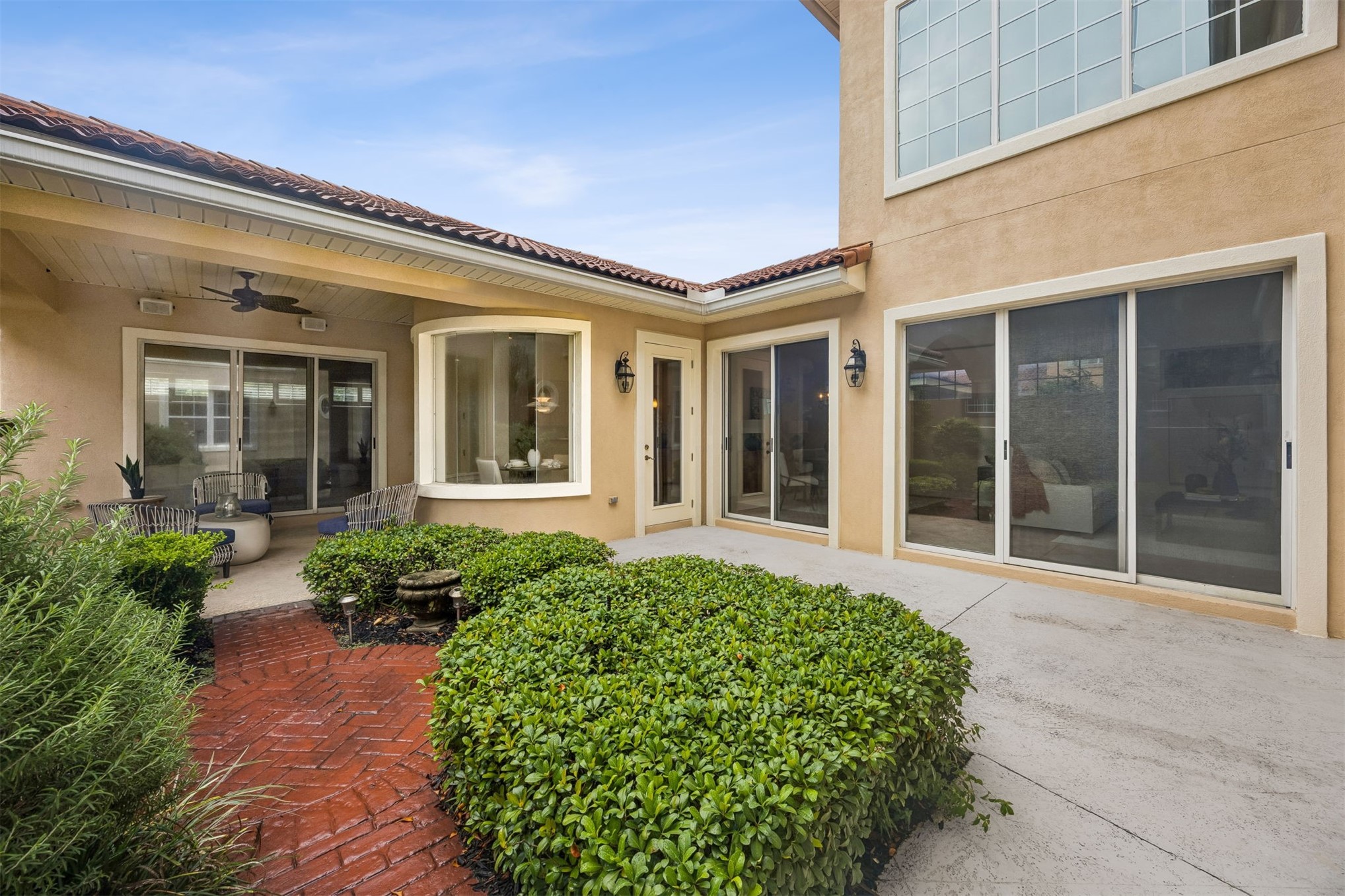 8228 RESIDENCE COURT