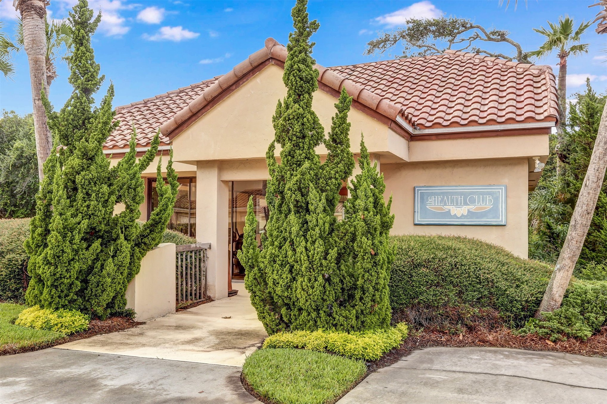 8228 RESIDENCE COURT
