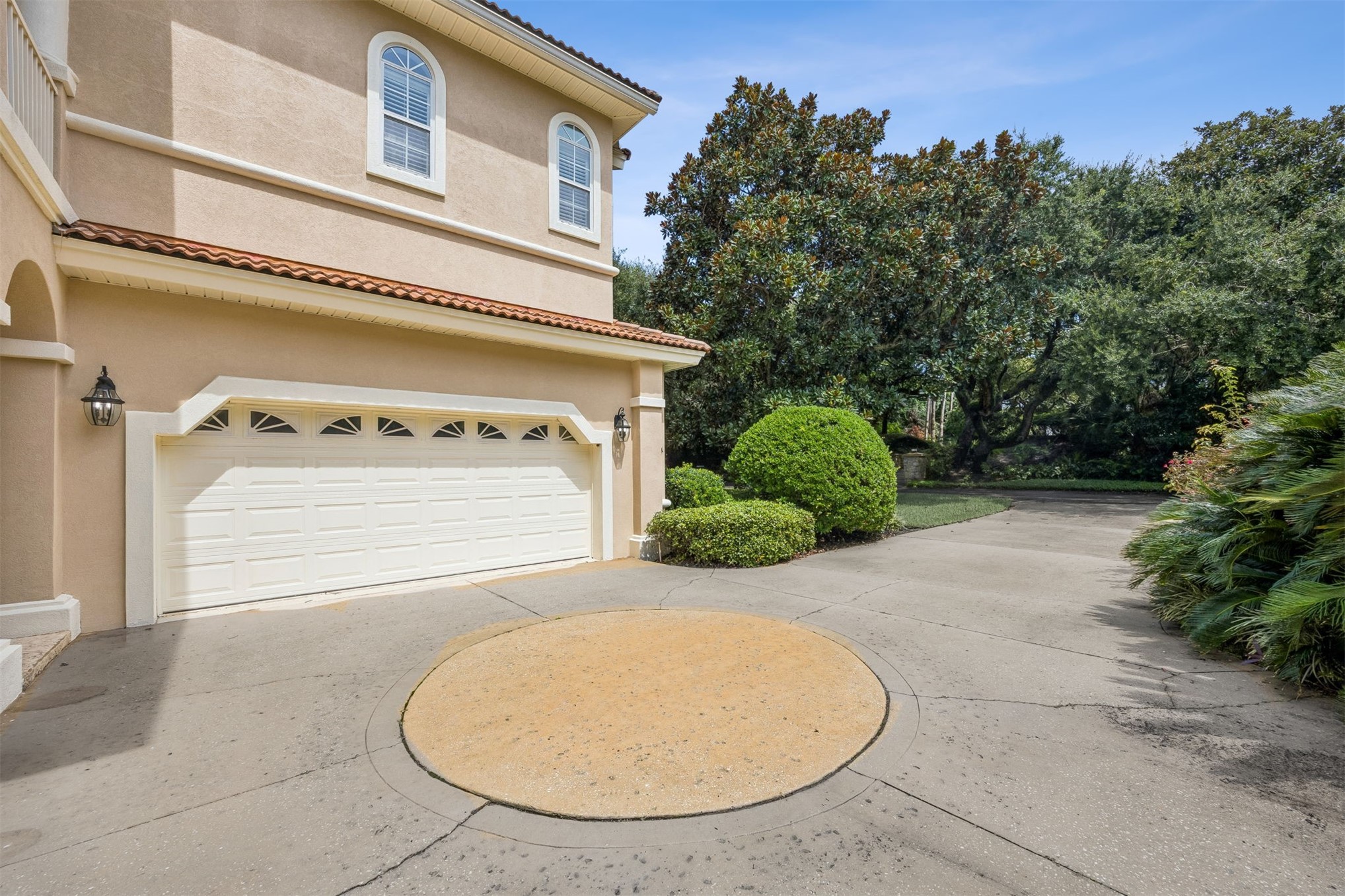 8228 RESIDENCE COURT