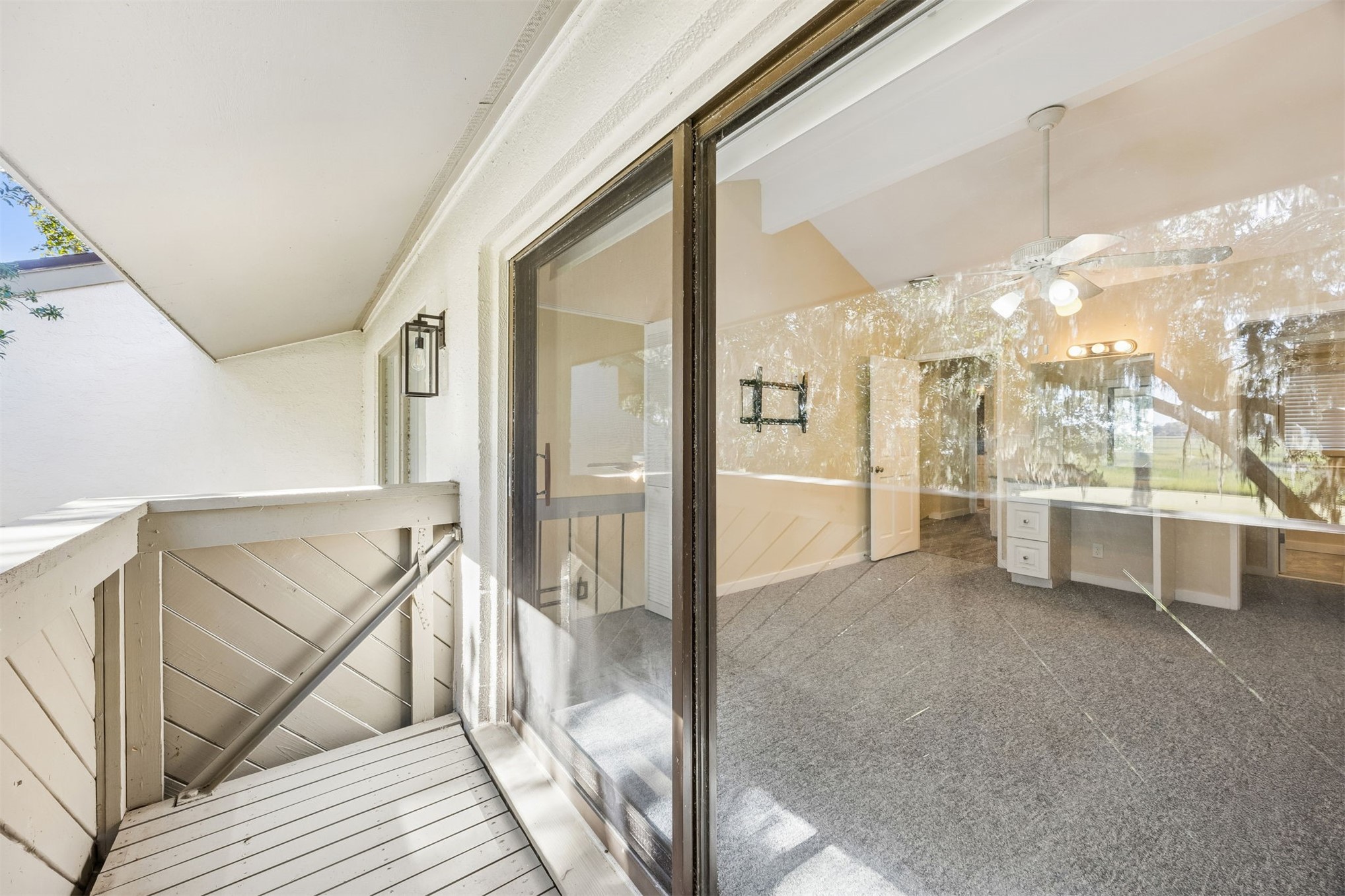 3063 SEA MARSH ROAD