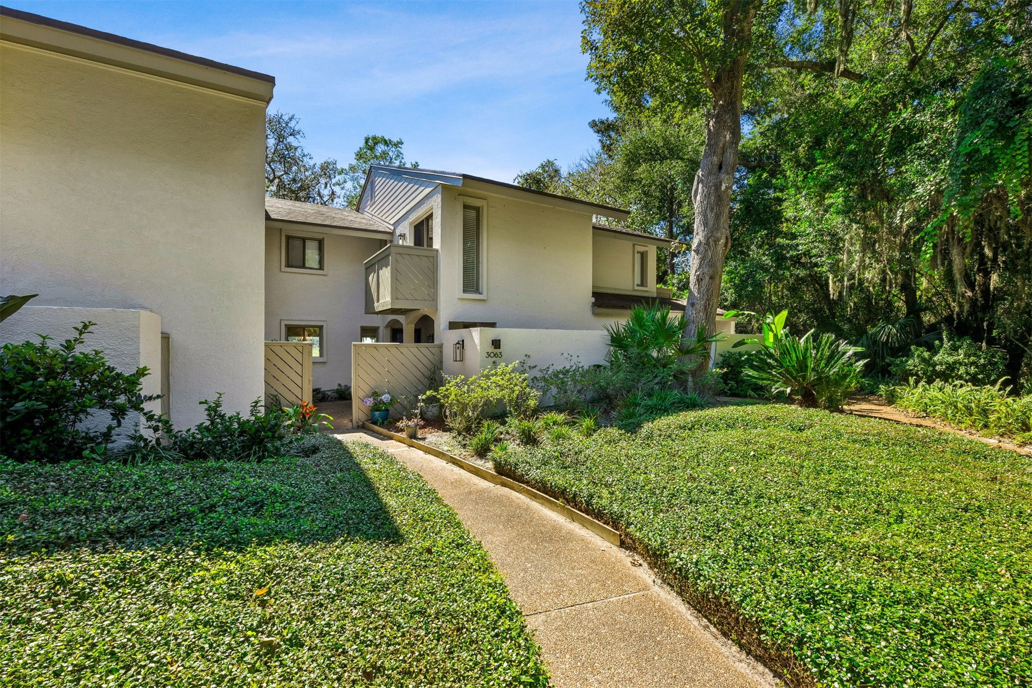 3063 SEA MARSH ROAD