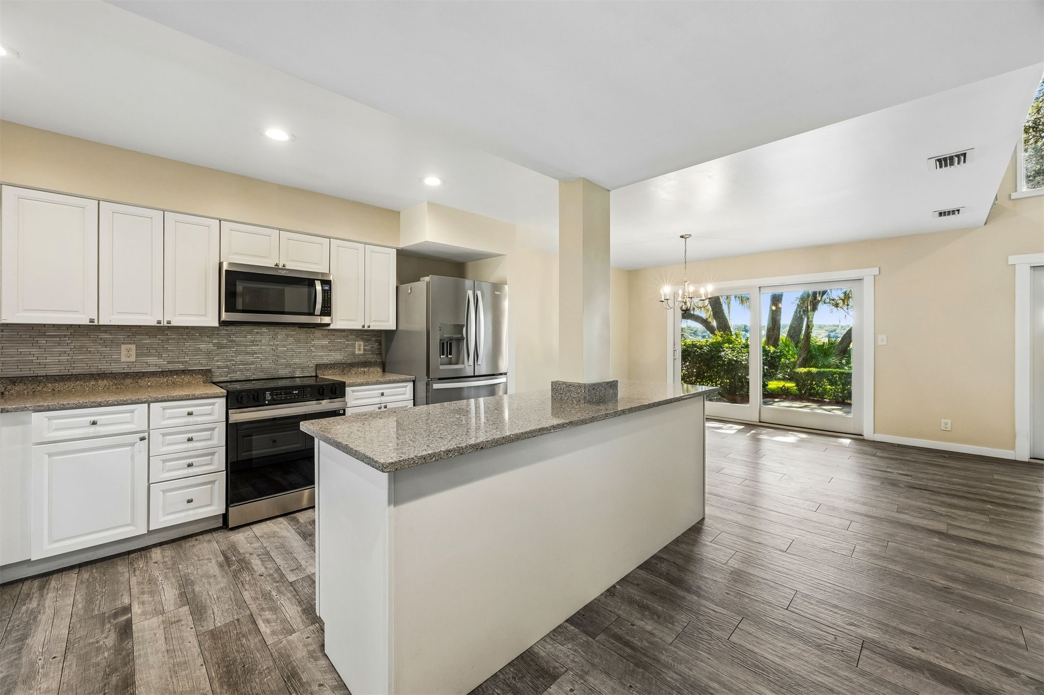 3063 SEA MARSH ROAD