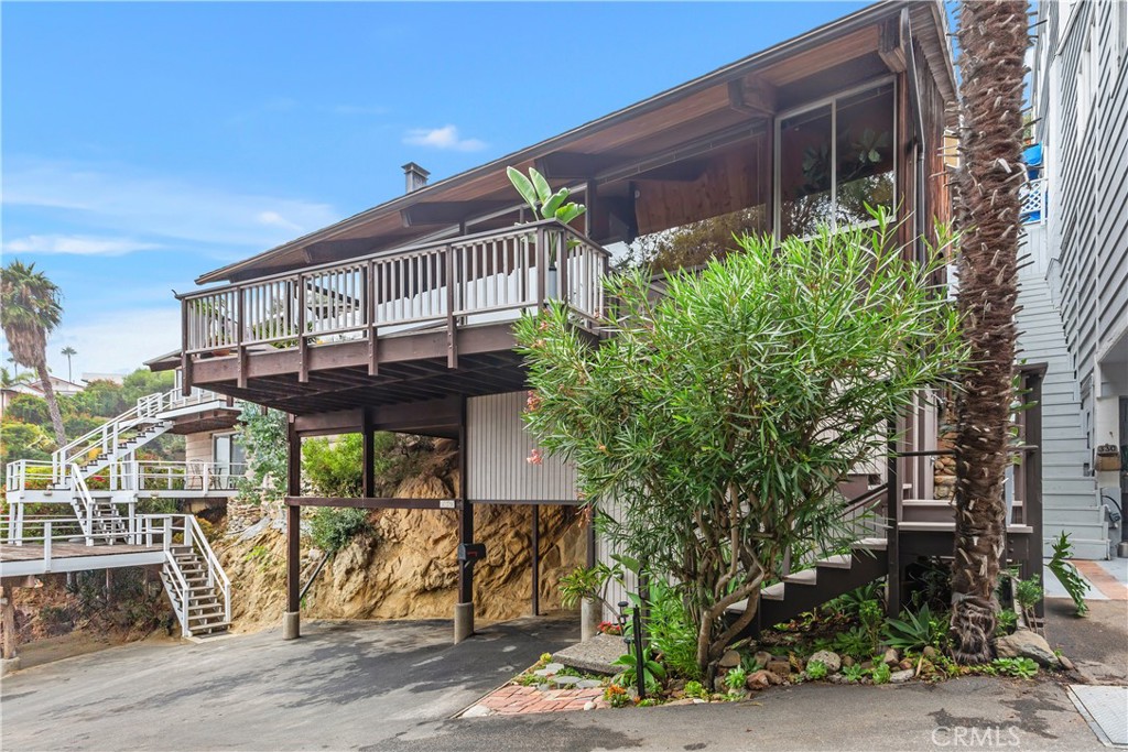 320 Ashton Drive