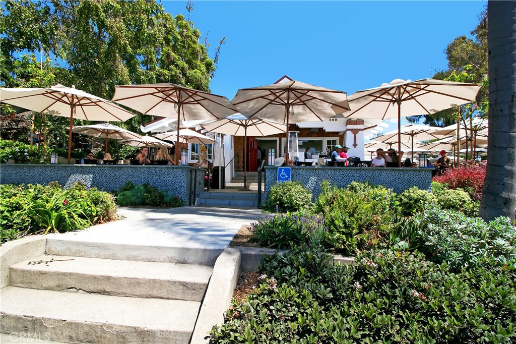 320 Ashton Drive