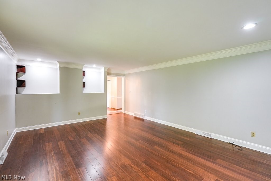 3299 Morewood Road