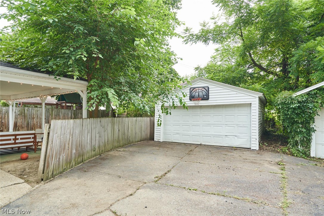 420 Greenwood Avenue