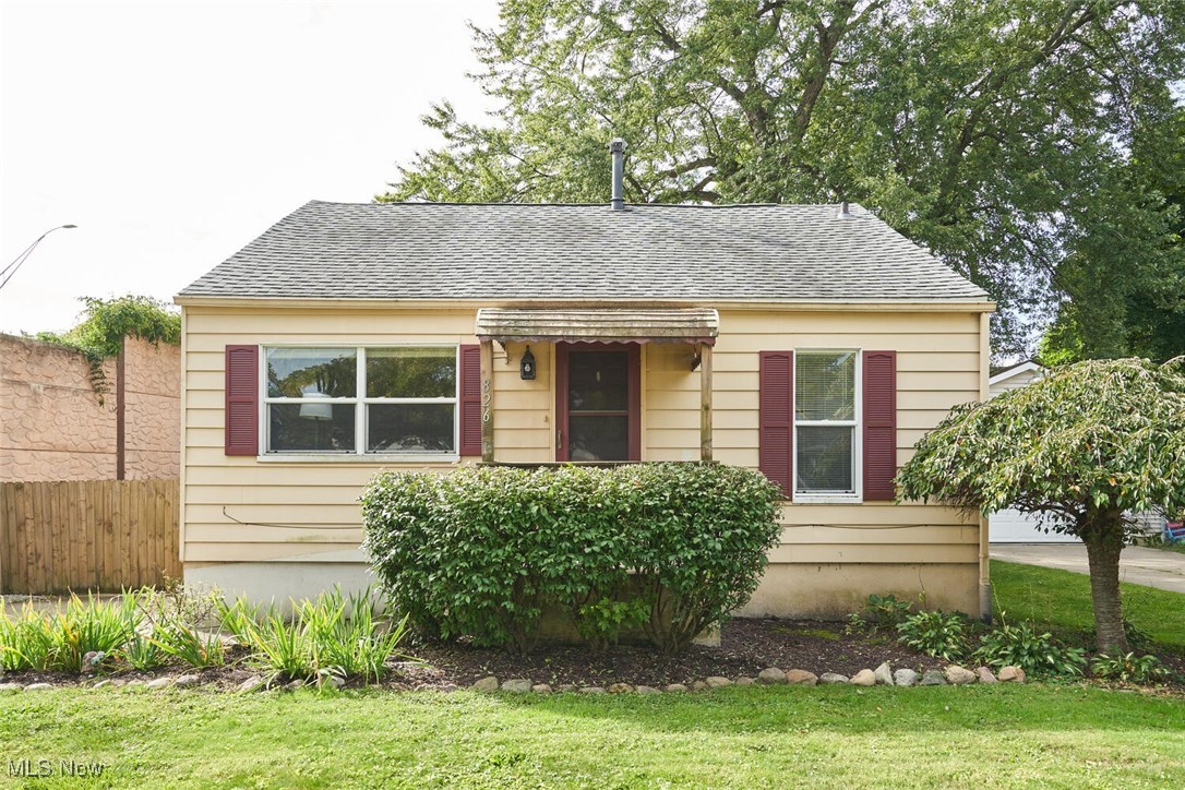 826 Clover Avenue