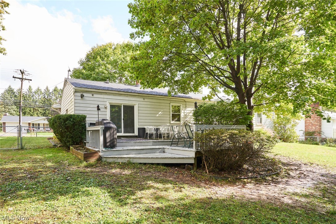 692 N Revere Road