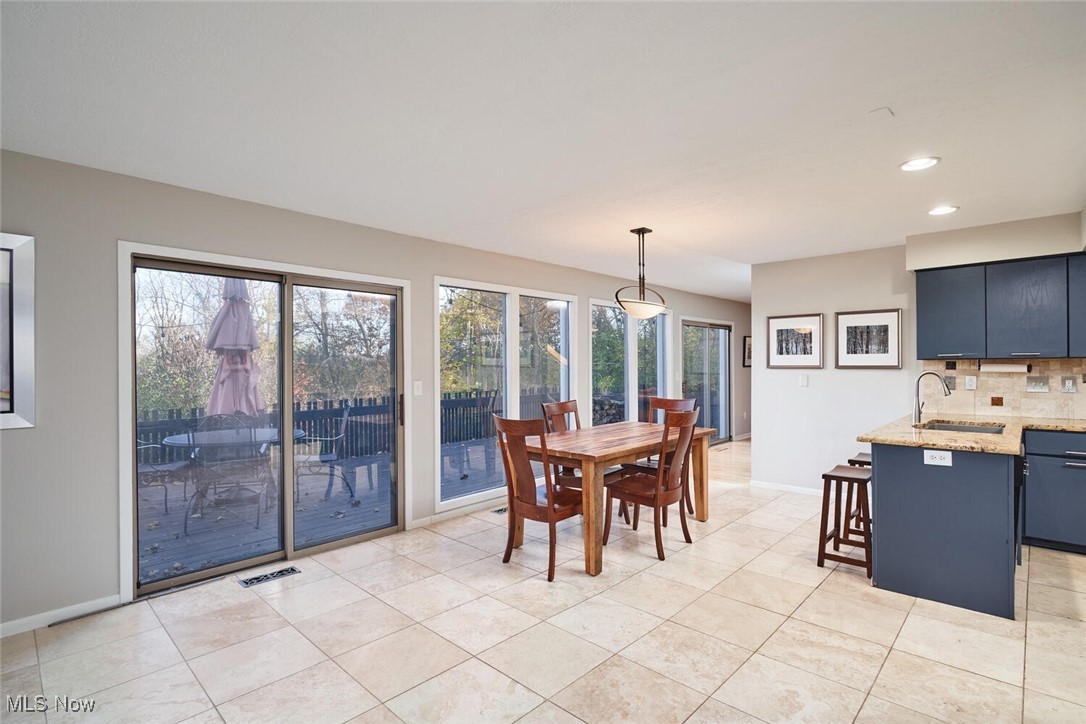 884 Merridge Road