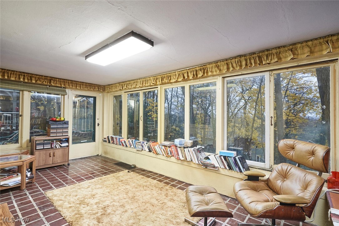 575 Weber Avenue