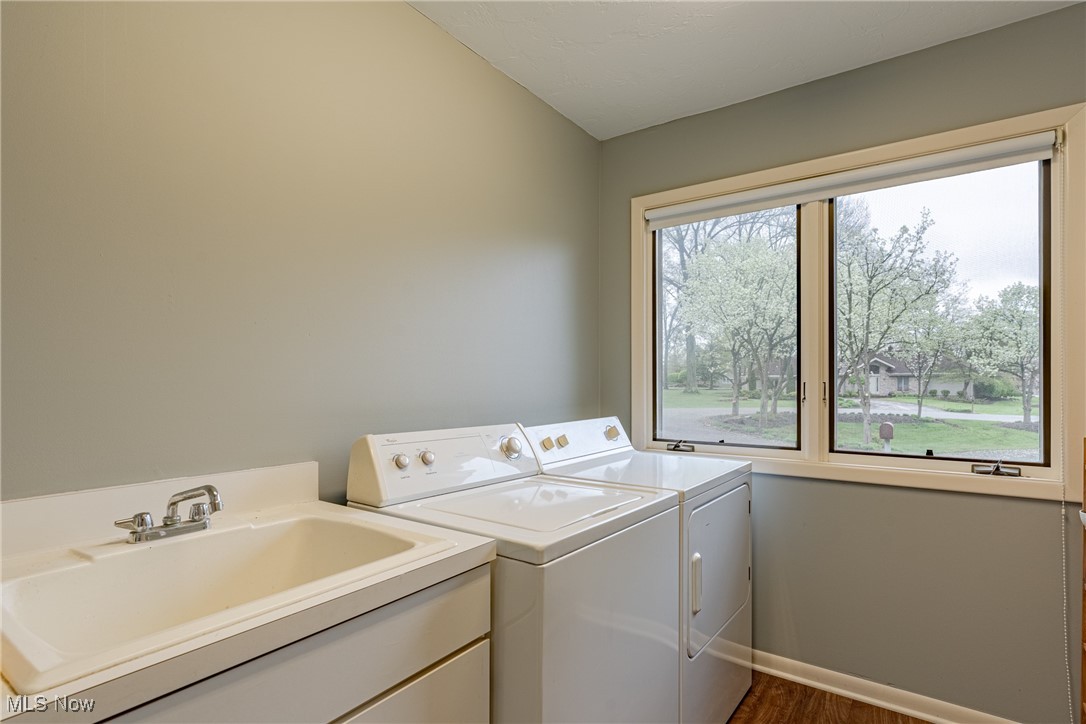 5560 Hummingbird Circle