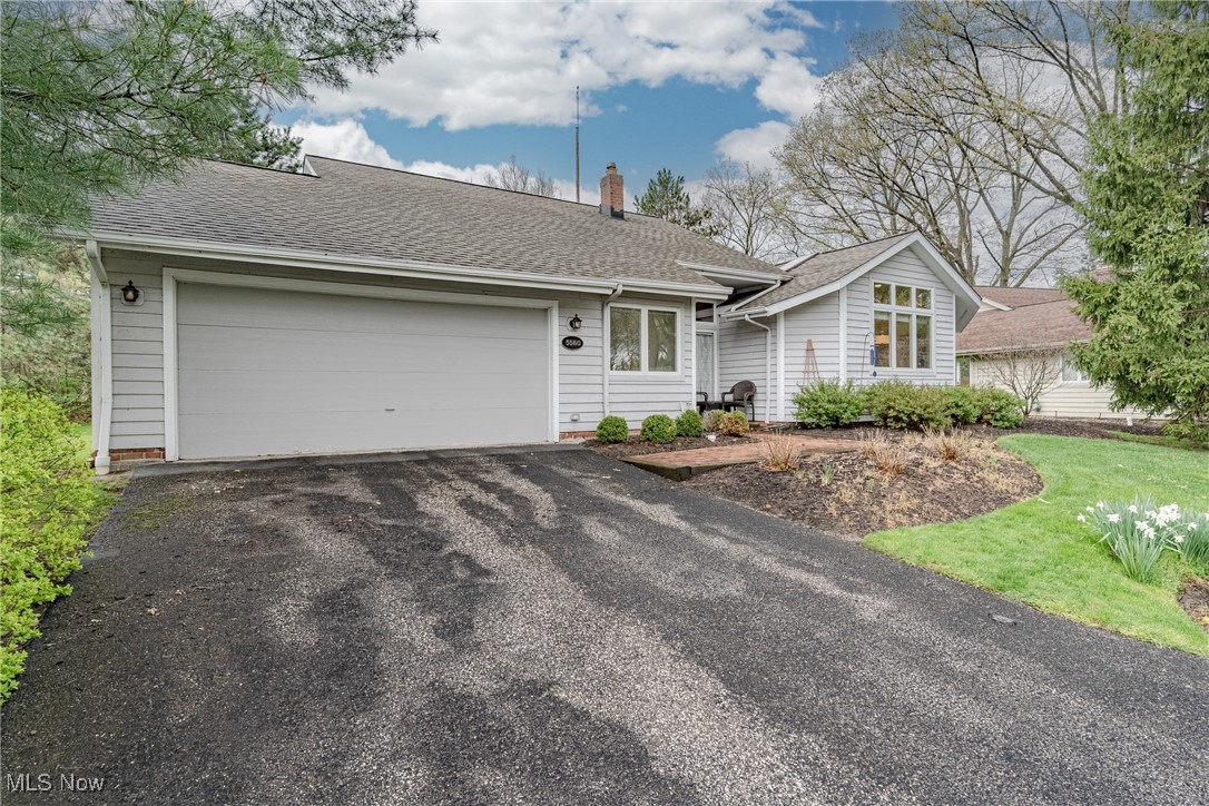 5560 Hummingbird Circle