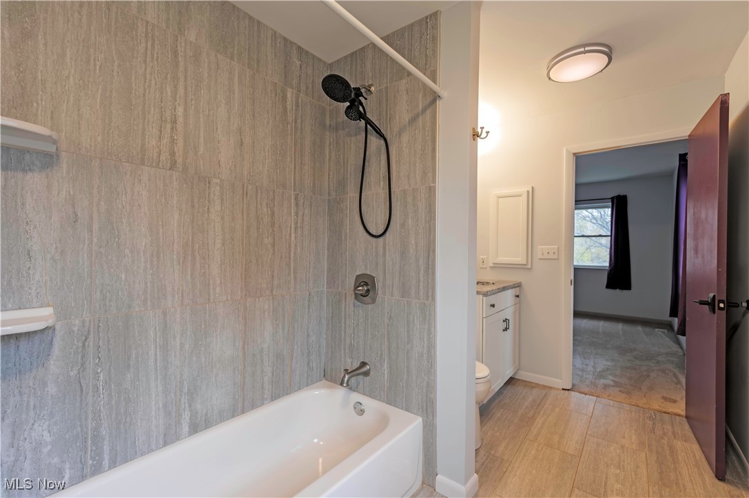 2177 W 41st Street