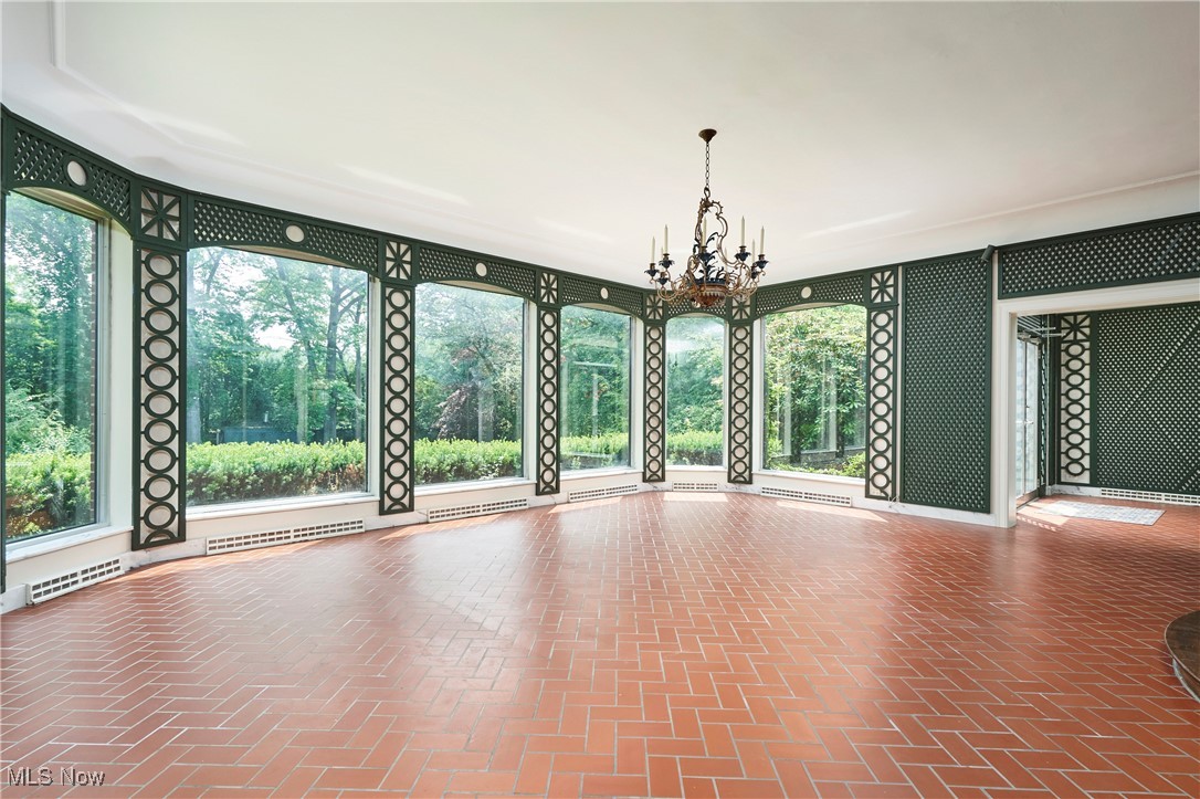2166 Ridgewood Road