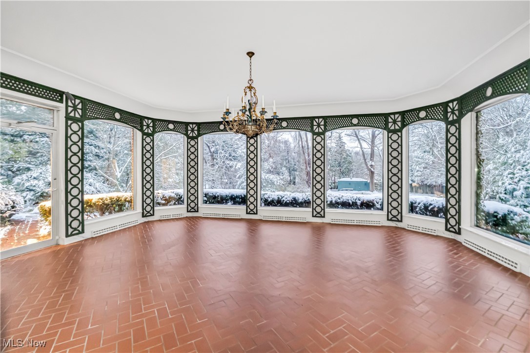 2166 Ridgewood Road