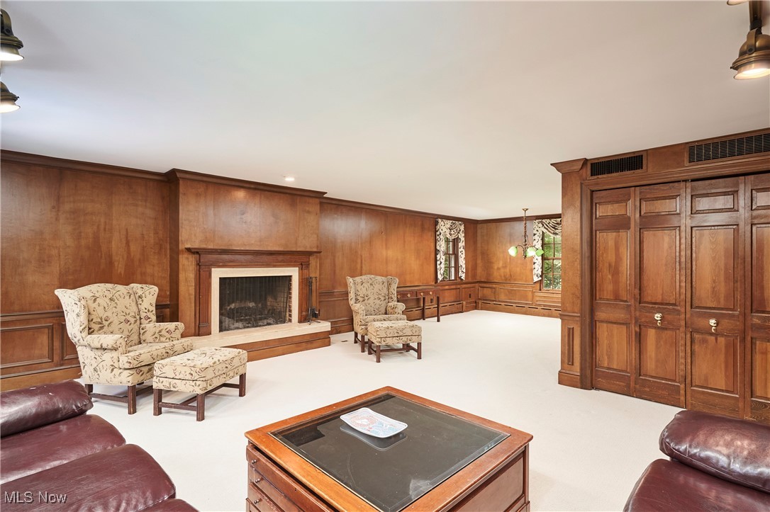 2166 Ridgewood Road