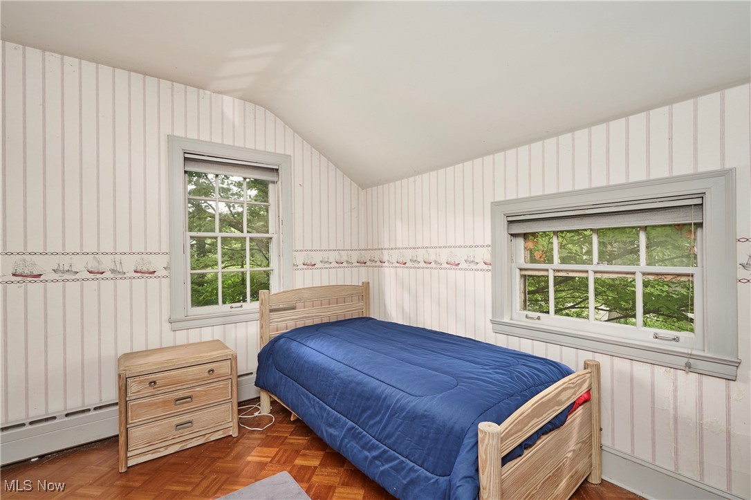 2166 Ridgewood Road