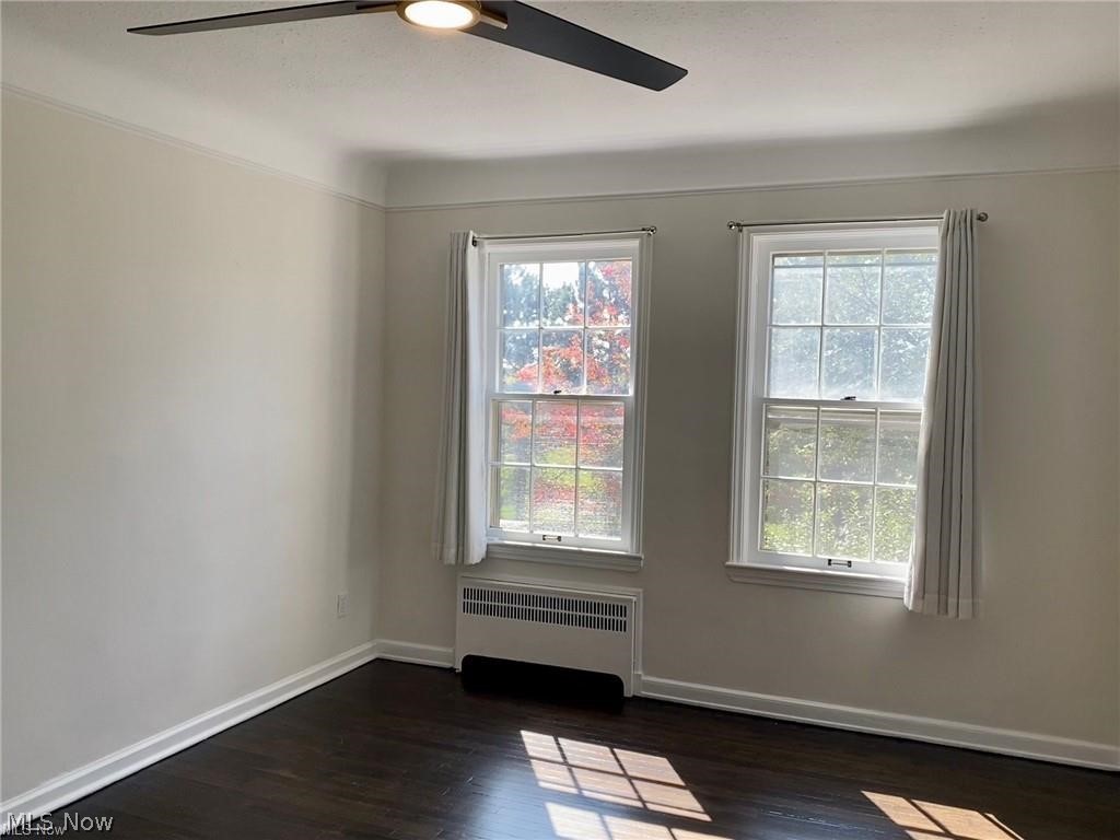 16300 Van Aken Boulevard 305C