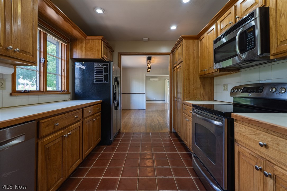 1748 Melody Lane