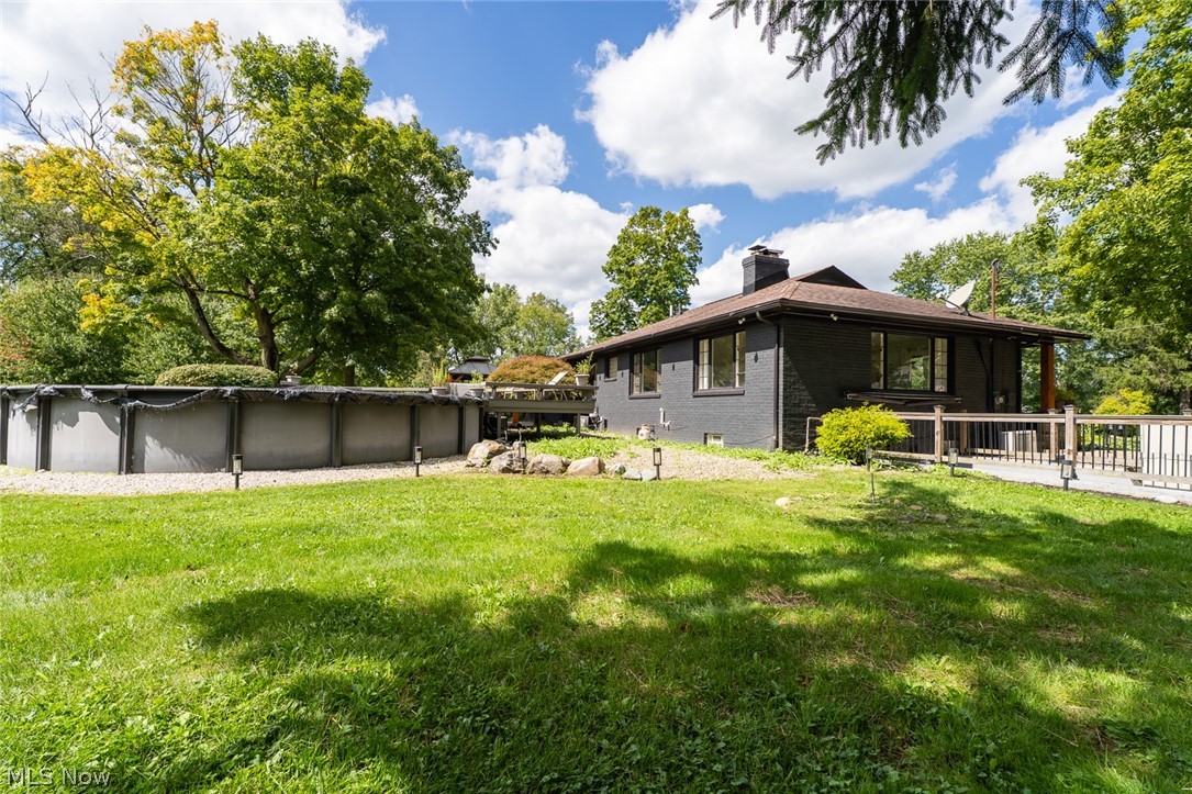 1748 Melody Lane