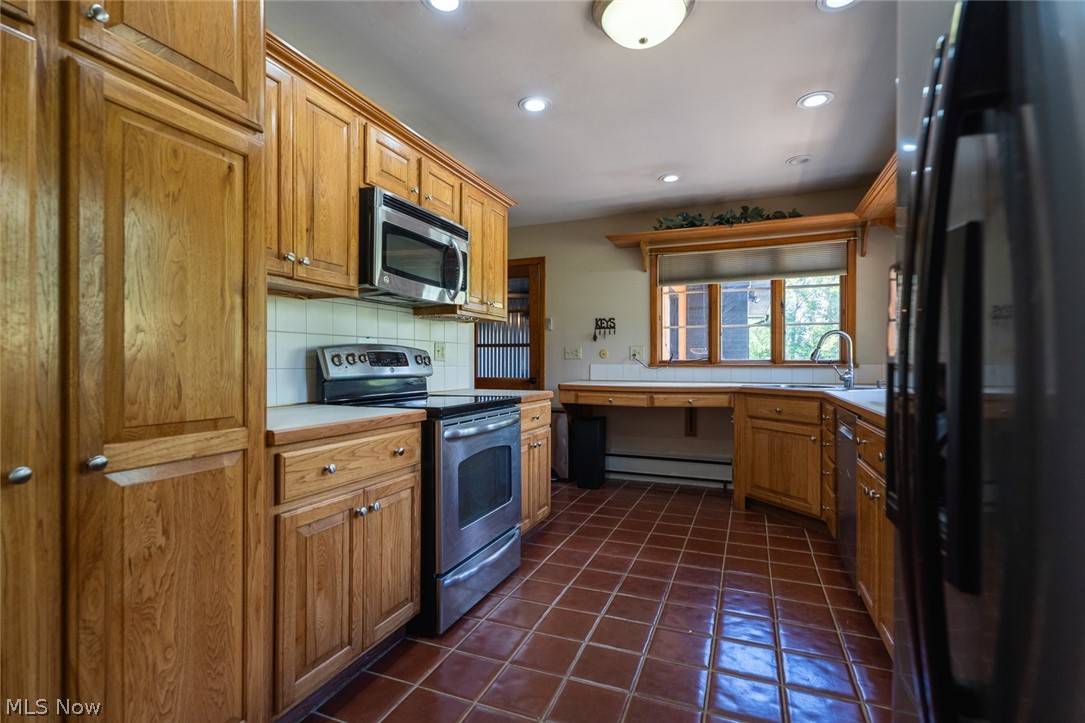1748 Melody Lane