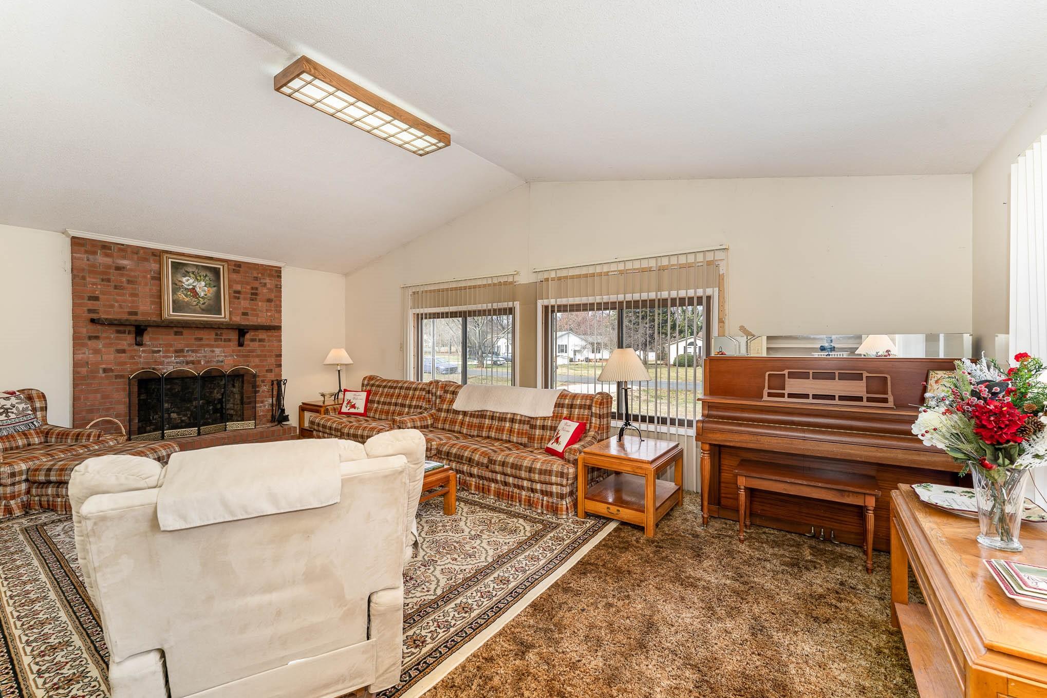 530 Acorn Oaks Drive