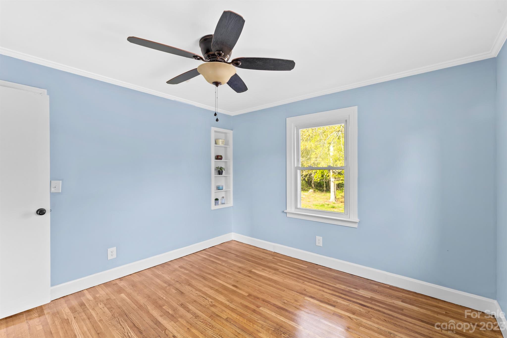 2103 Travis Road SE