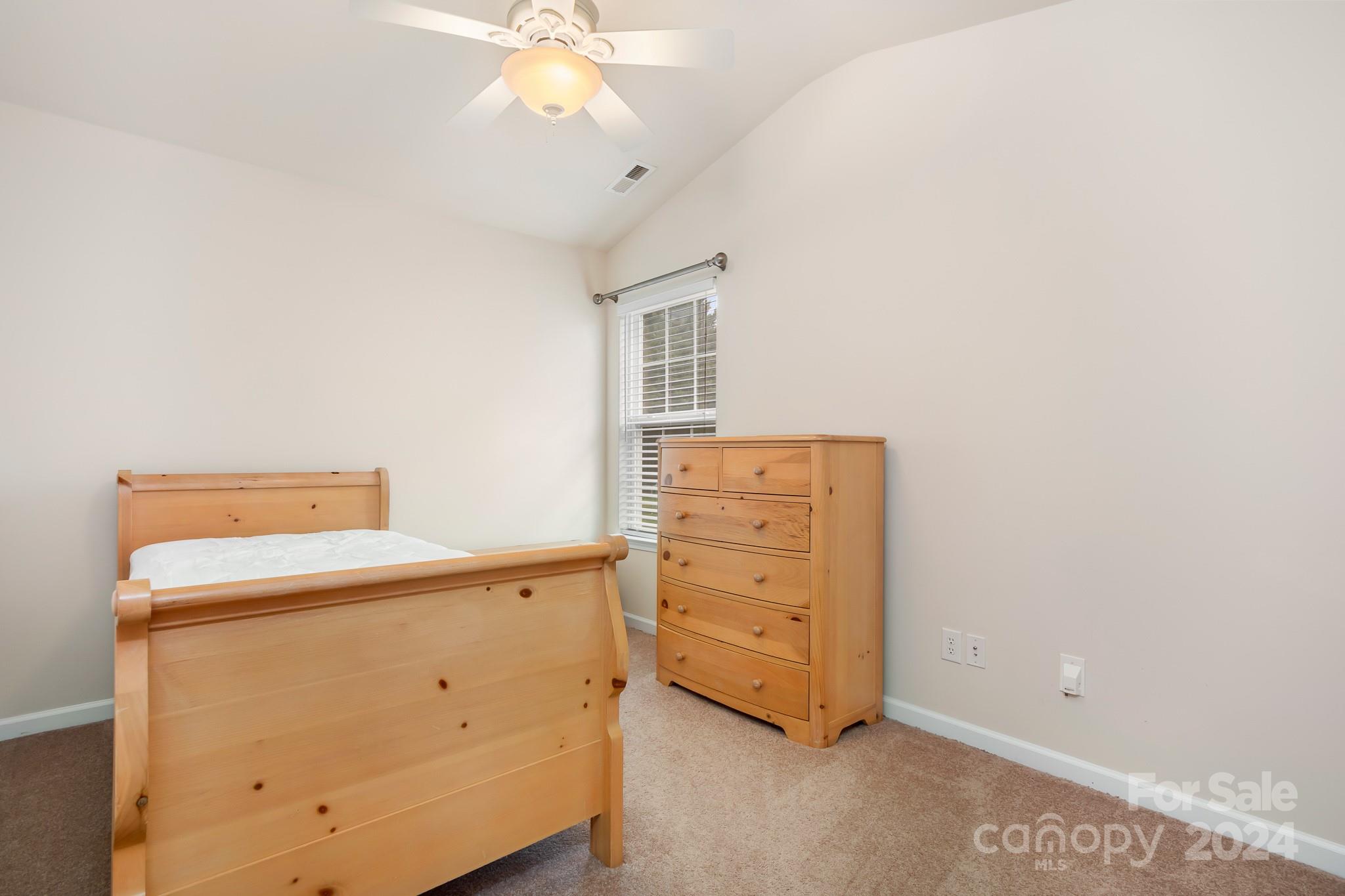 1438 NW Laraway Court