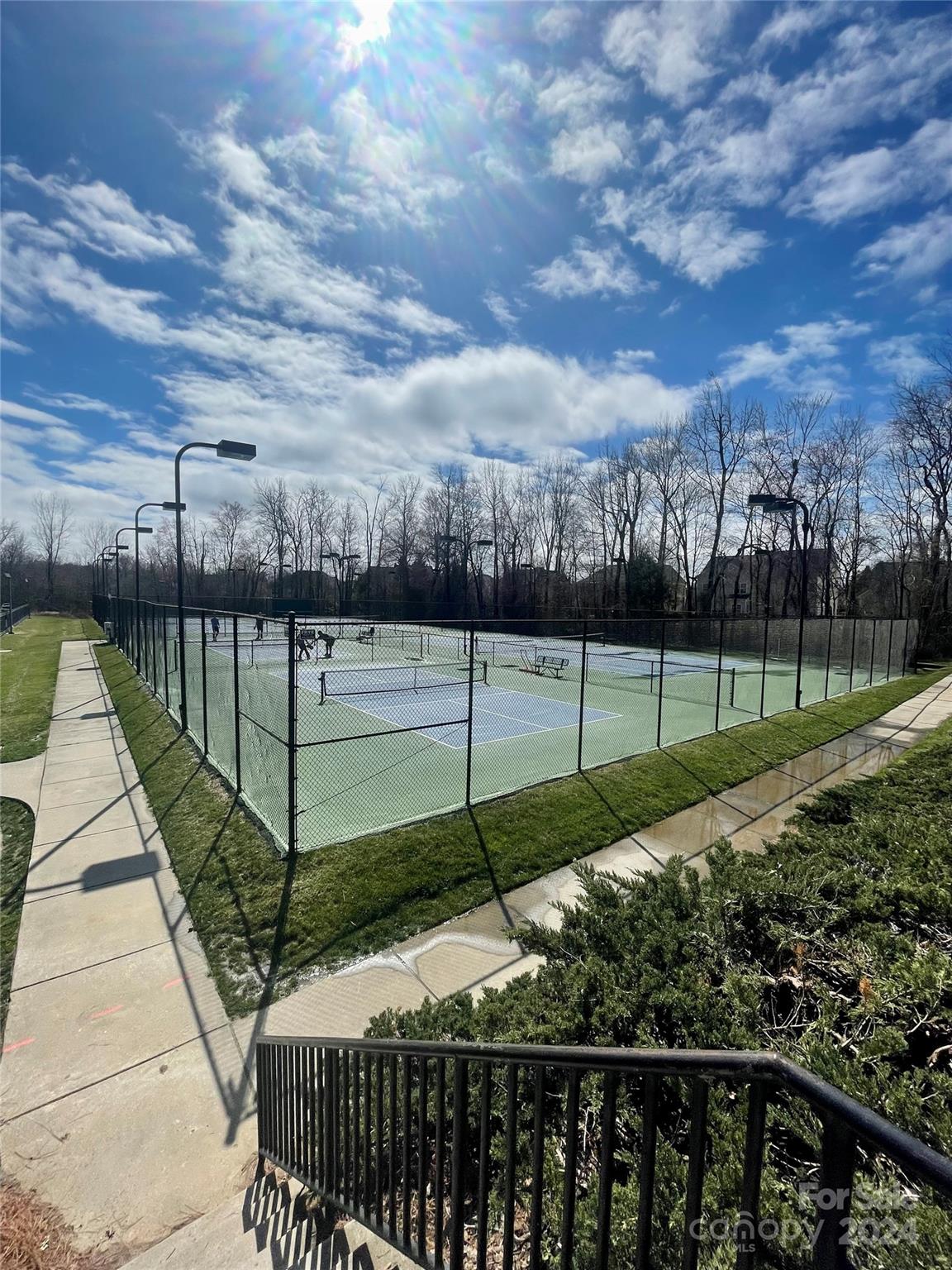 1438 NW Laraway Court