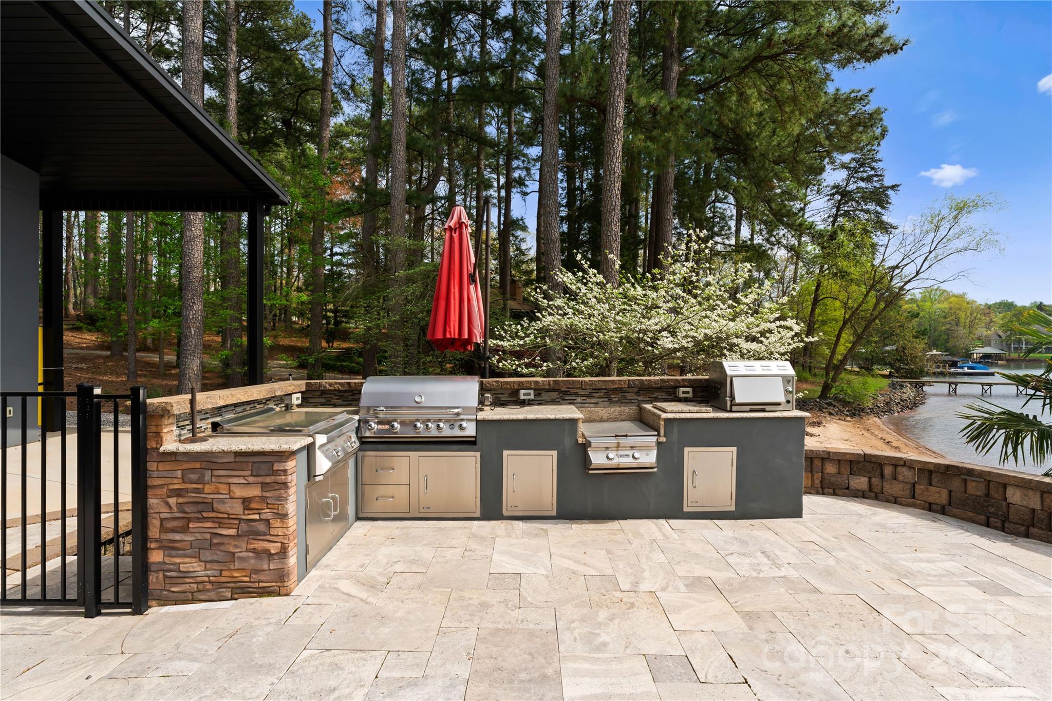158 Lucent Lane