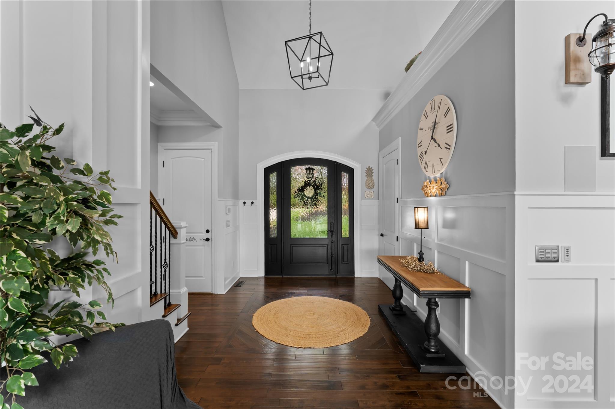 158 Lucent Lane