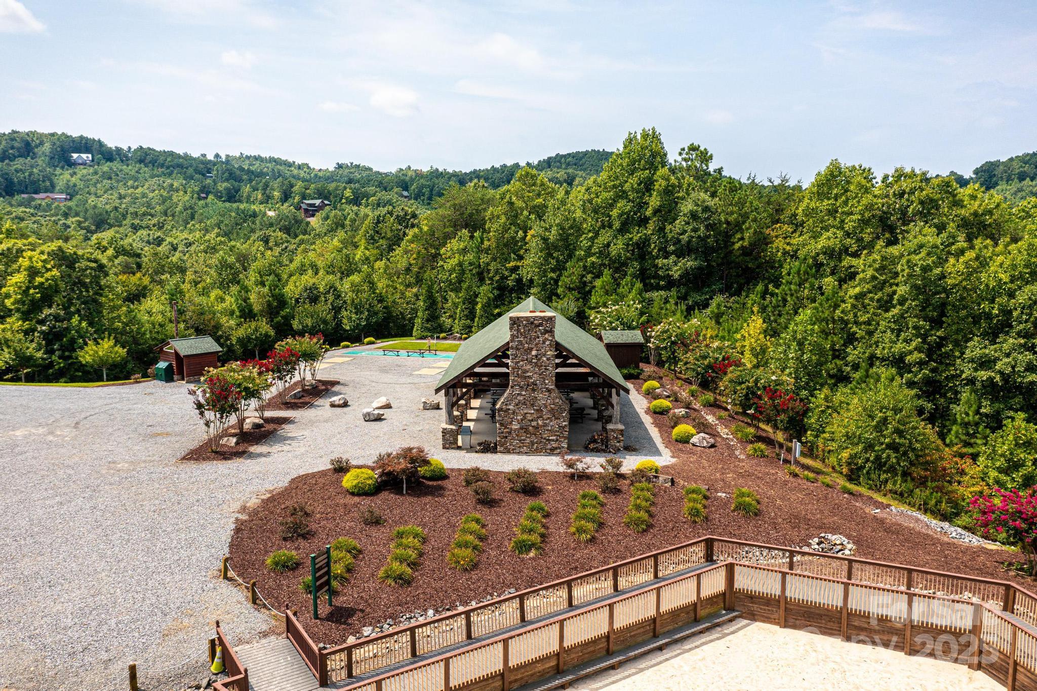 478 Lakeside Trail