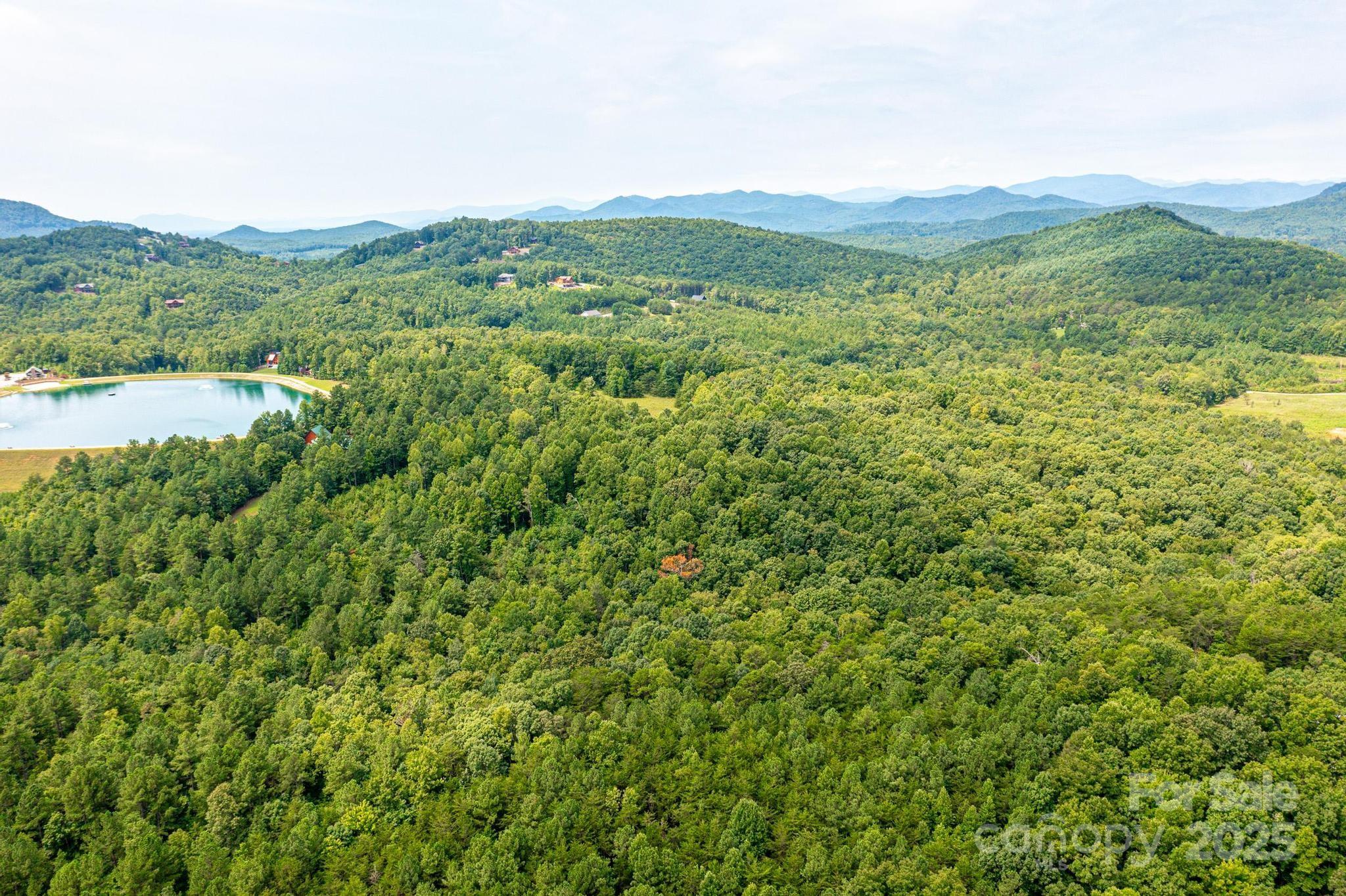 478 Lakeside Trail
