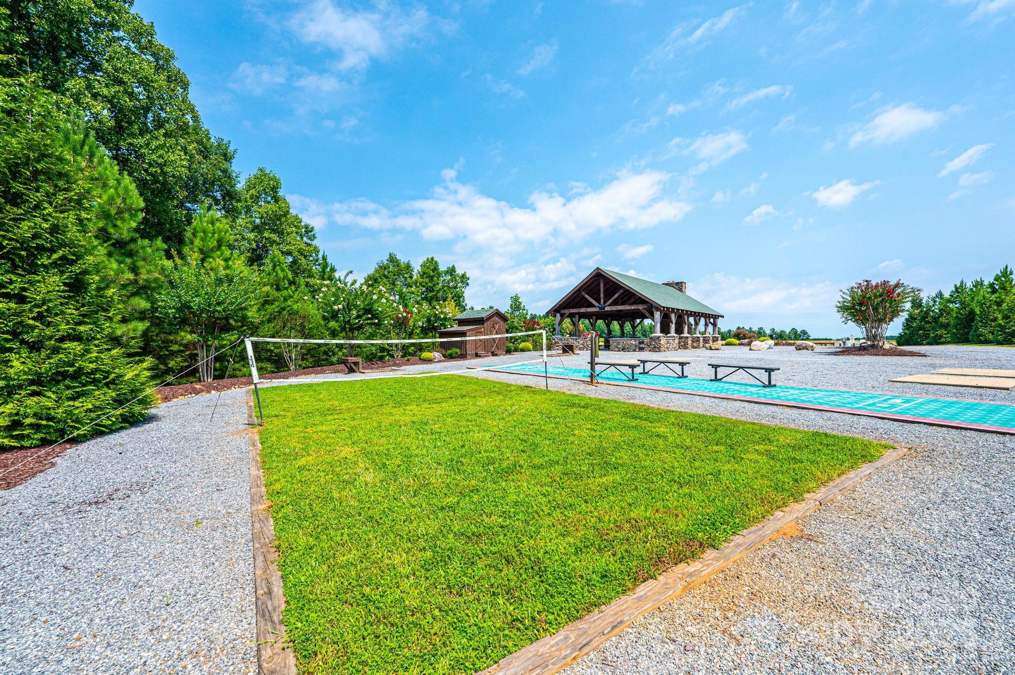478 Lakeside Trail