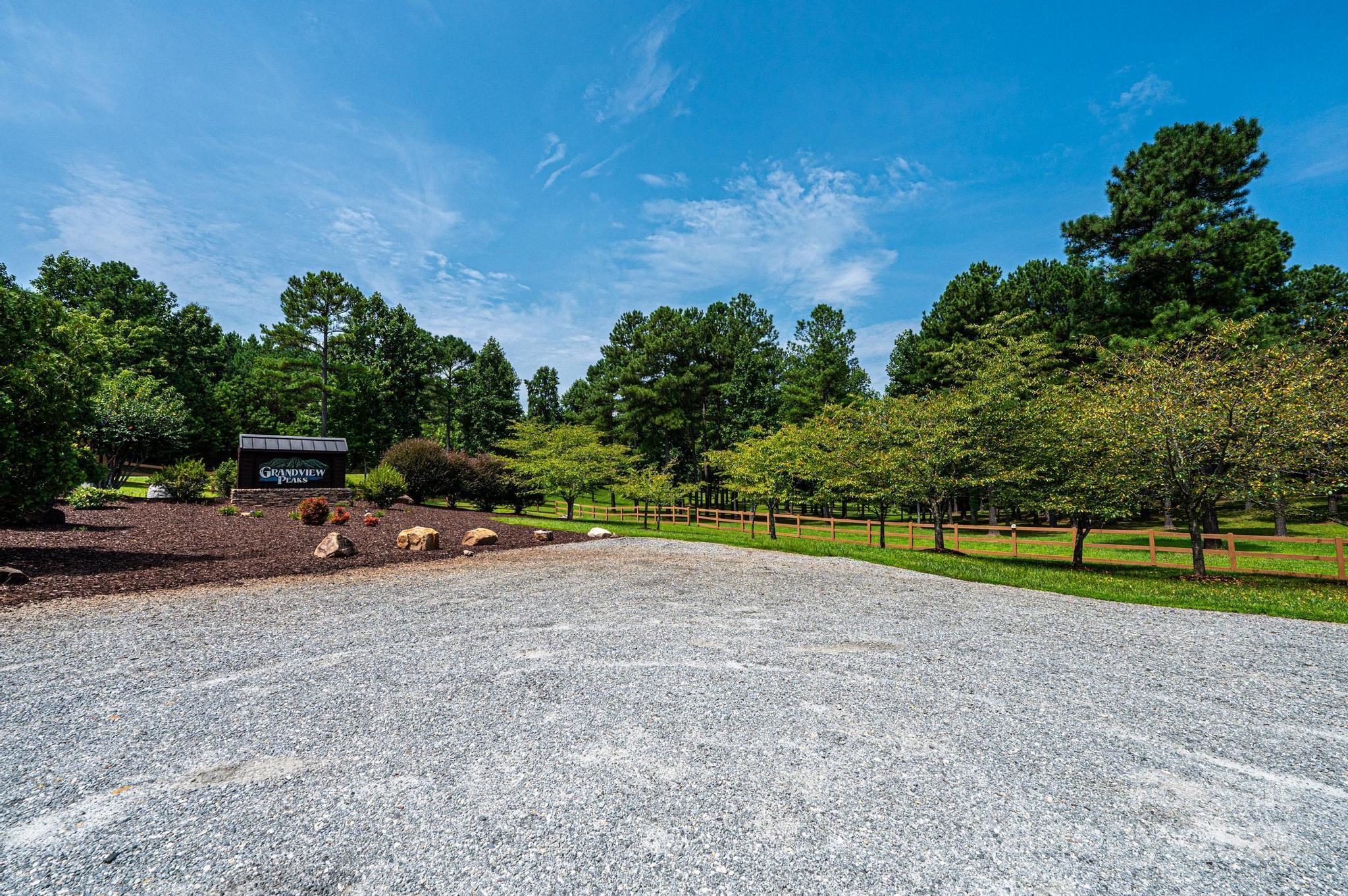 478 Lakeside Trail
