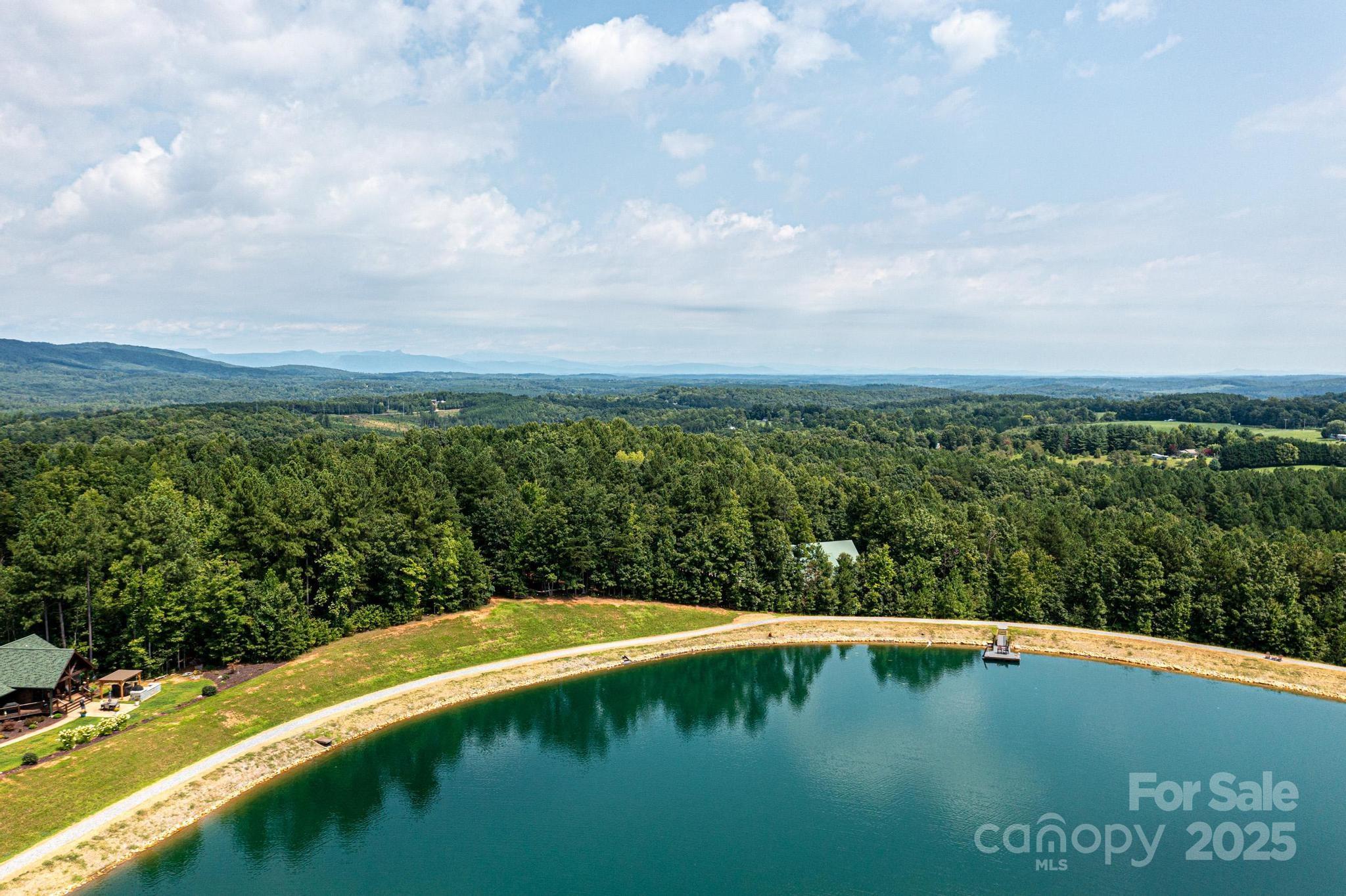 478 Lakeside Trail