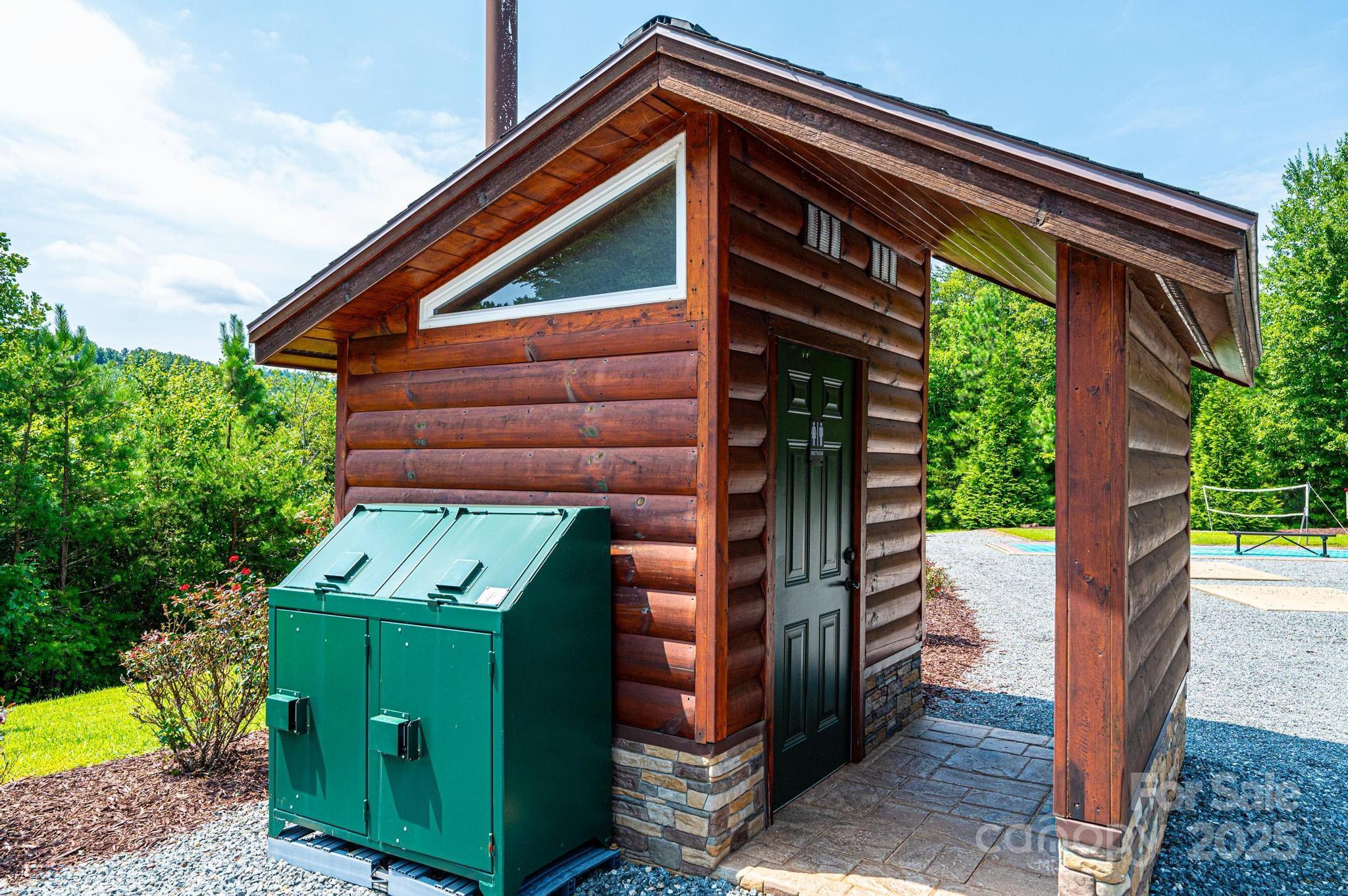 478 Lakeside Trail