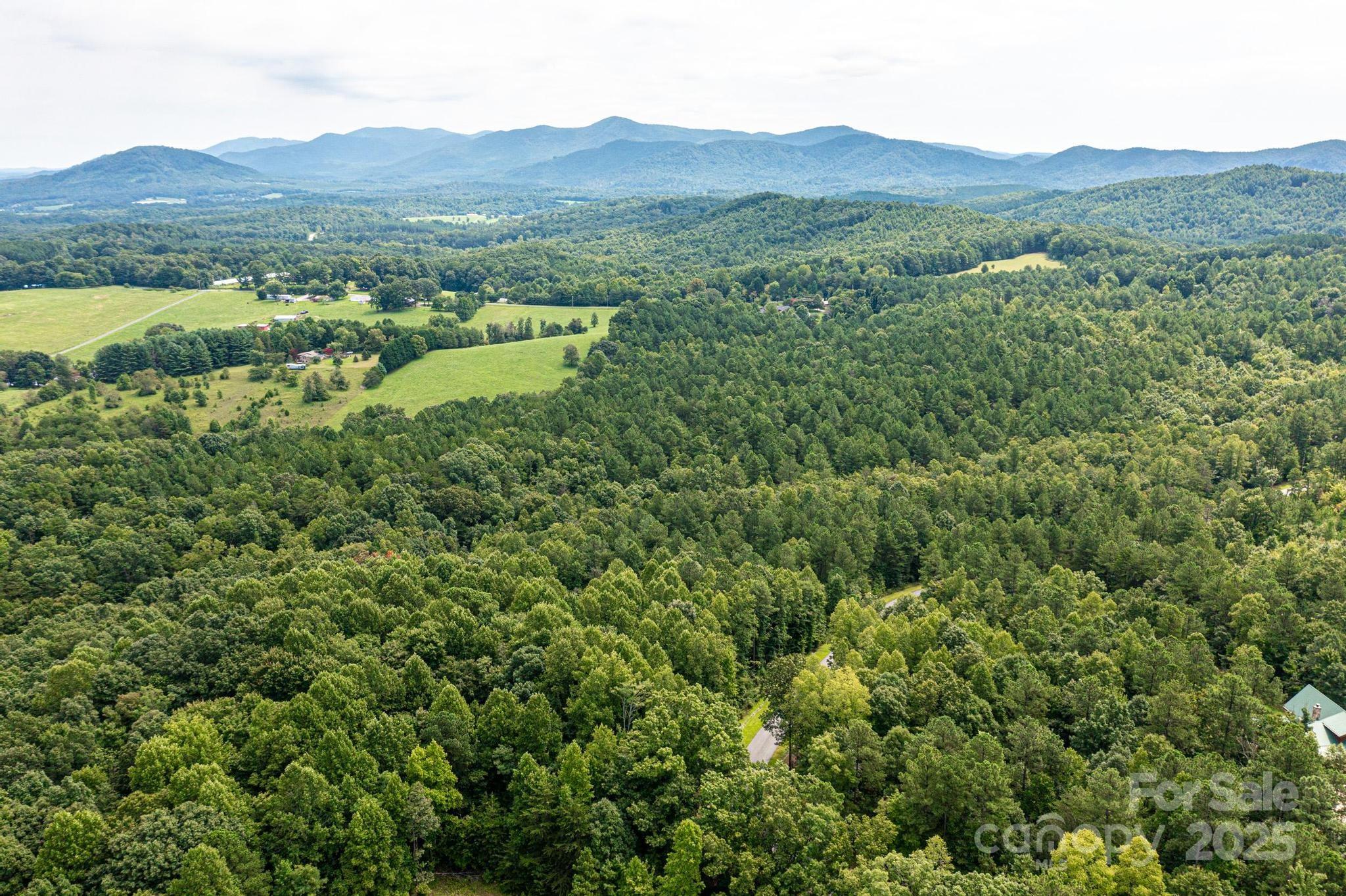 478 Lakeside Trail