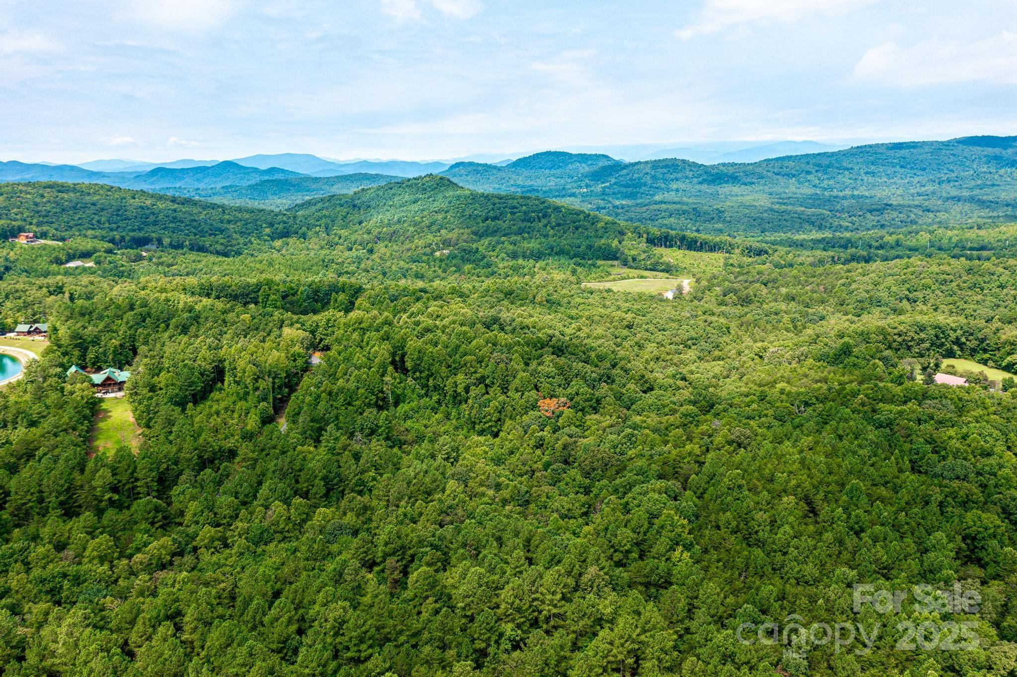 478 Lakeside Trail