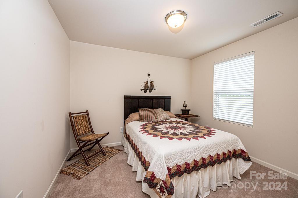 1815 2nd Street Drive SE