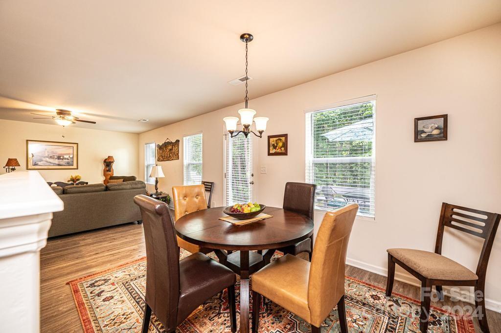 1815 2nd Street Drive SE