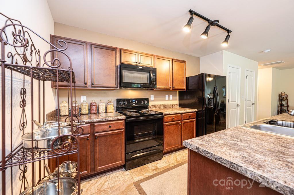 1815 2nd Street Drive SE