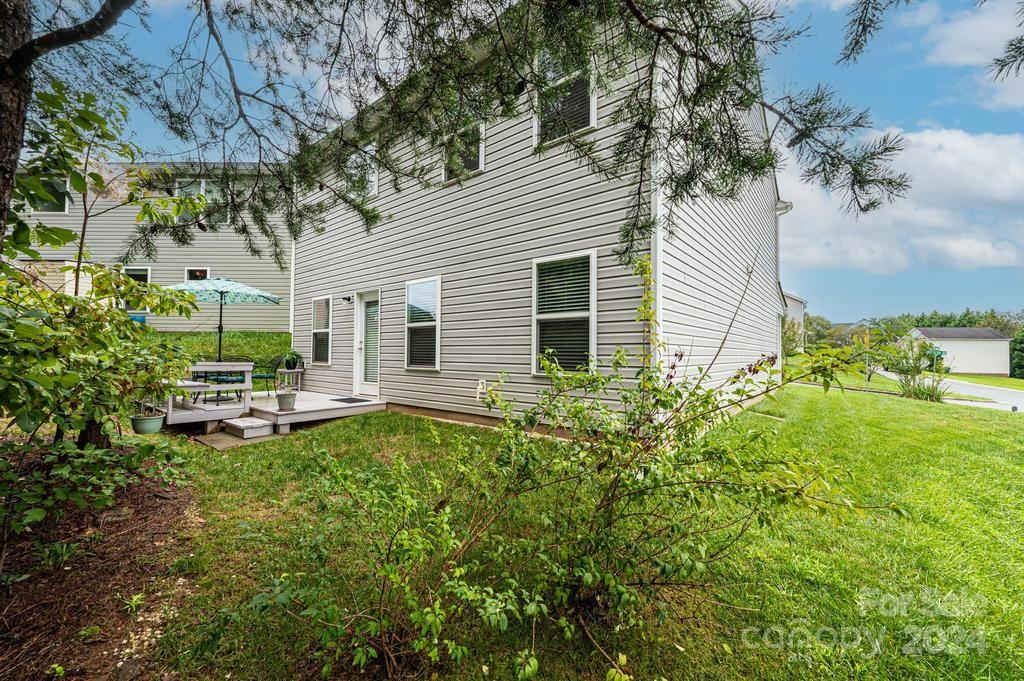 1815 2nd Street Drive SE