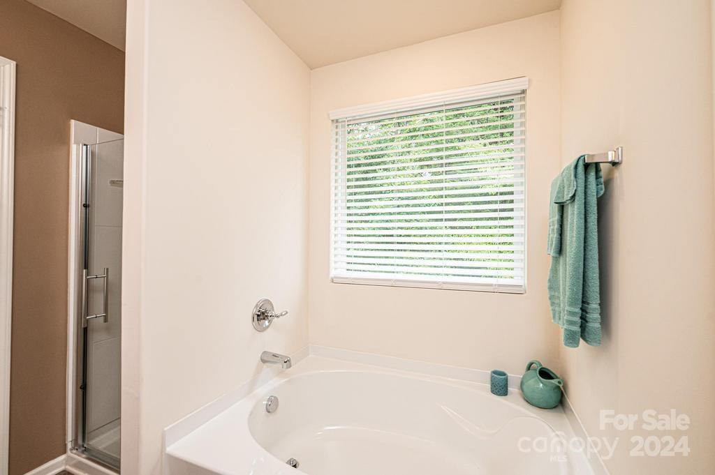 1815 2nd Street Drive SE