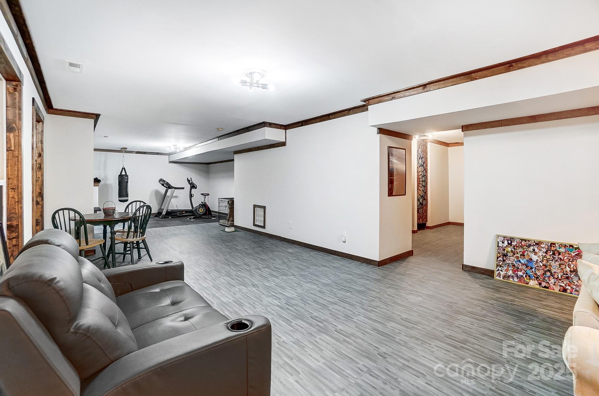138 Huntly Lane