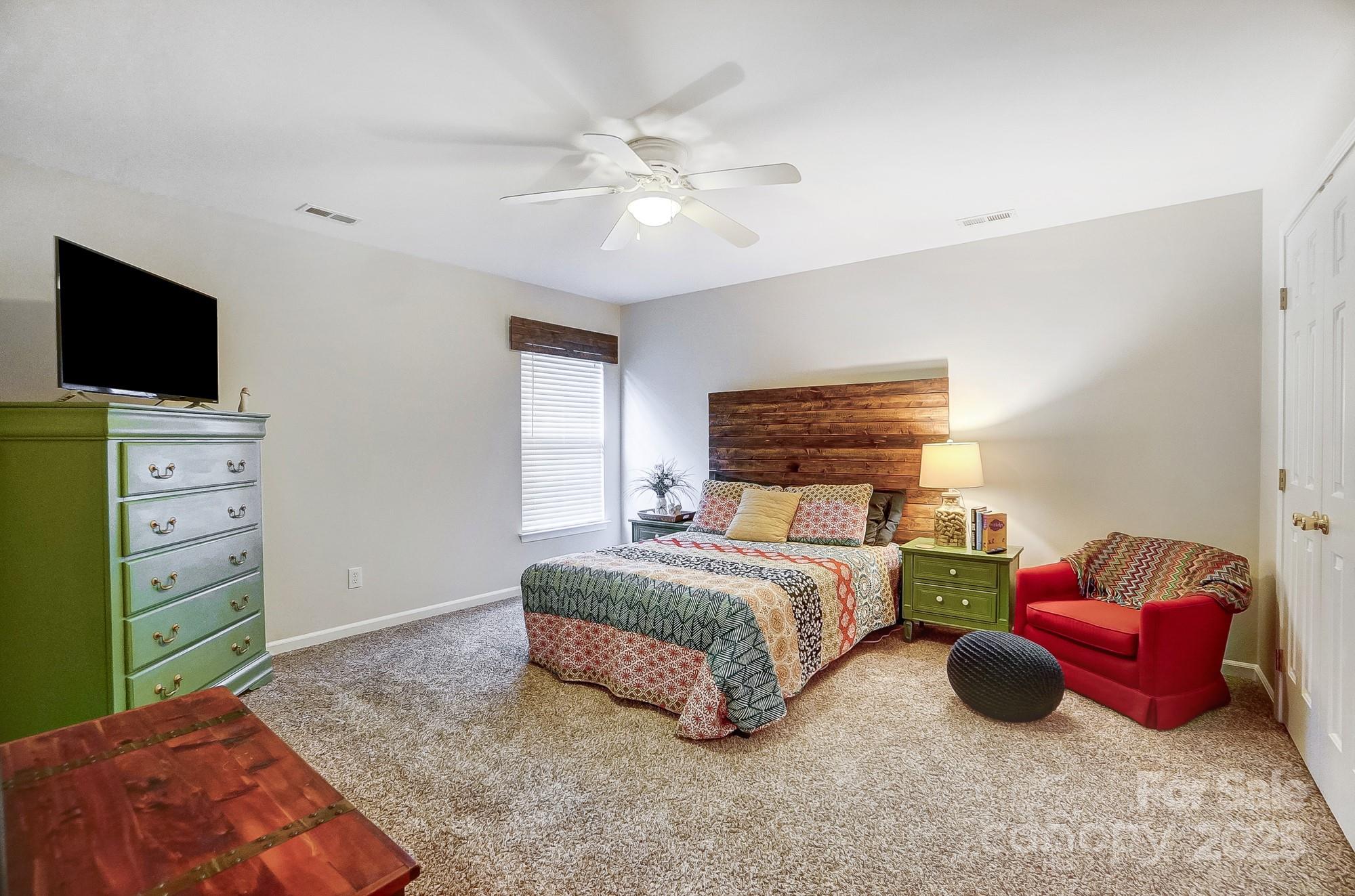 138 Huntly Lane
